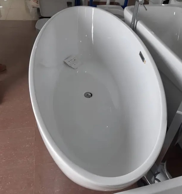 England-Bath₦-350000-3.jpg - Etiti